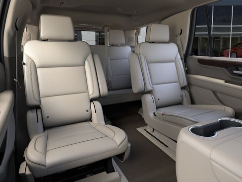 New 2026 GMC Yukon Denali w/ Denali Reserve Package AWD/4WD image 41