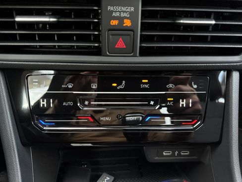 New 2026 Volkswagen Jetta SE image 35