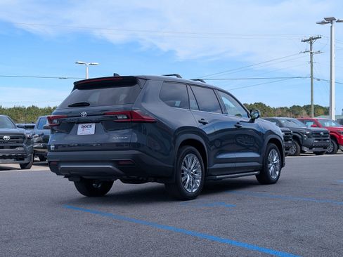 New 2026 Toyota Grand Highlander AWD image 5