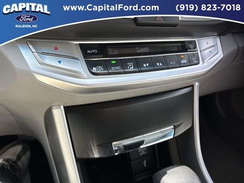 Used 2014 Honda Accord LX image 27