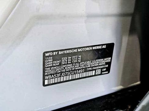 Used 2025 BMW 530i xDrive w/ M Sport Package image 29