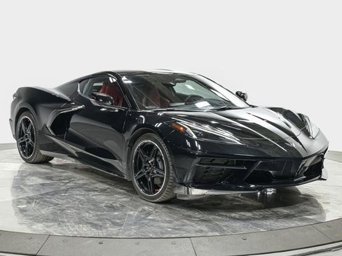 Used 2024 Chevrolet Corvette Stingray Coupe w/ 1LT RWD image 9