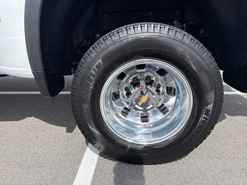 New 2026 Chevrolet Silverado 3500 High Country w/ High Country Premium Package AWD/4WD image 10
