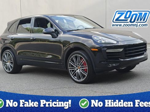 Used 2015 Porsche Cayenne Turbo AWD/4WD image 1