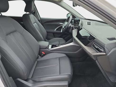 Used 2025 Audi Q5 Premium w/ Convenience Package AWD/4WD image 12
