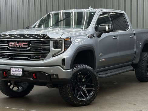 Used 2026 GMC Sierra 1500 AT4 w/ Technology Package AWD/4WD image 1