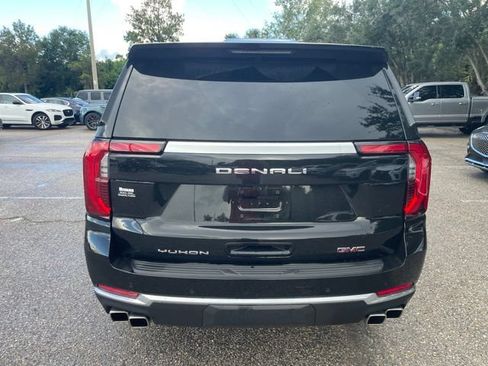 Used 2026 GMC Yukon Denali w/ Sun & Power Step Package RWD image 3