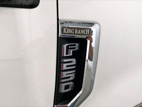 Used 2019 Ford F250 King Ranch AWD/4WD image 9