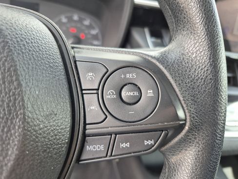 Certified 2024 Toyota Corolla LE image 28