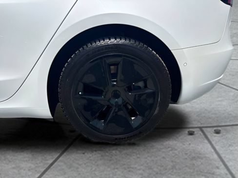 Used 2021 Tesla Model 3 Standard Range Plus RWD image 24