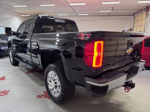Used 2015 Chevrolet Silverado 2500 LTZ w/ LTZ Plus Package image 6
