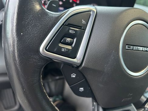 Used 2022 Chevrolet Camaro LT image 17