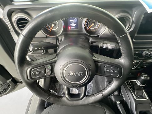 Used 2023 Jeep Wrangler Willys image 11