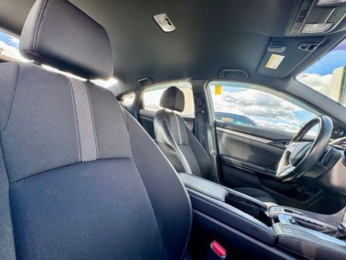 Used 2019 Honda Civic Sport image 12