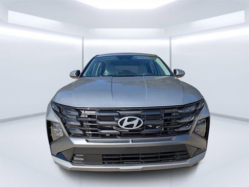 New 2026 Hyundai Tucson SE FWD image 8