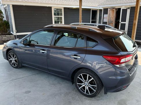 Used 2017 Subaru Impreza 2.0i Limited AWD/4WD image 8