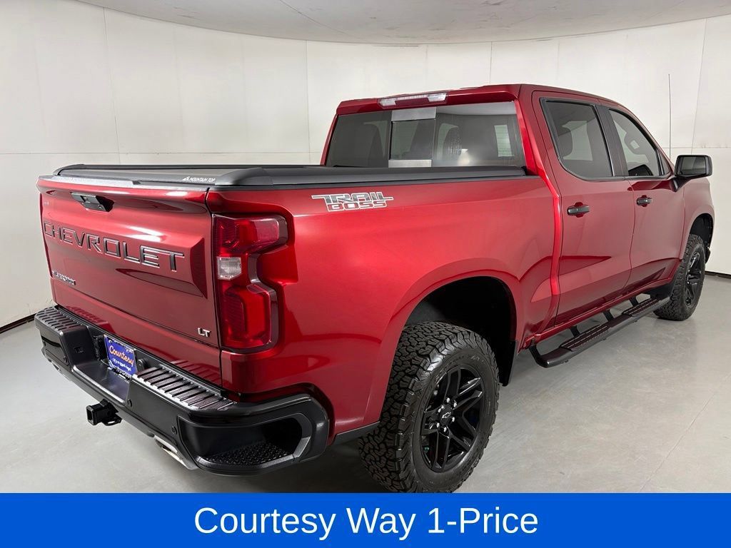 Certified 2021 Chevrolet Silverado 1500 LT Trail Boss w/ Convenience Package II AWD/4WD image 11