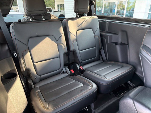 Used 2022 Ford Bronco Badlands AWD/4WD image 9