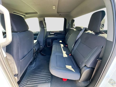 Used 2024 Chevrolet Silverado 2500 LT image 22