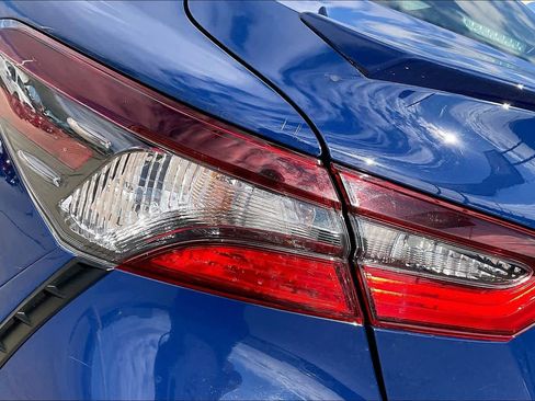 Used 2024 Toyota Camry SE image 28