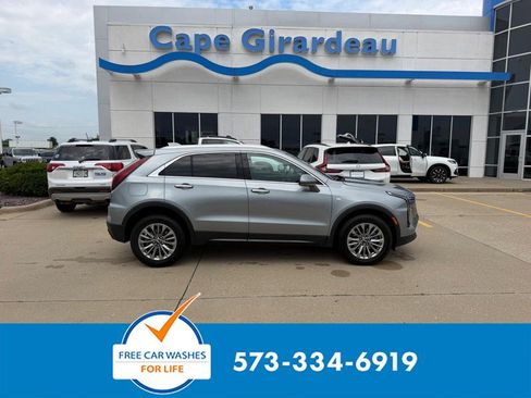 Used 2024 Cadillac XT4 Premium Luxury AWD/4WD image 1