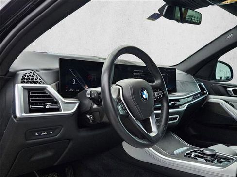 Used 2024 BMW X5 sDrive40i w/ Parking Assistance Package RWD image 9