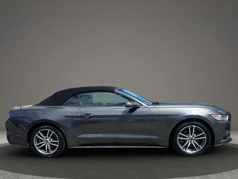 Used 2016 Ford Mustang Premium RWD image 4