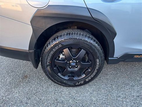 Used 2024 Subaru Outback Wilderness image 20