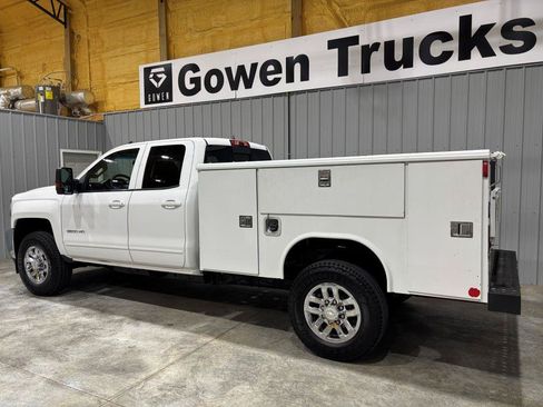 Used 2015 Chevrolet Silverado 3500 LT w/ LT Fleet Convenience Package AWD/4WD image 5