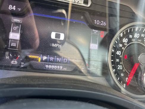 Used 2019 RAM 1500 Limited AWD/4WD image 2