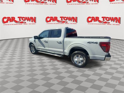 Used 2024 Ford F150 XLT w/ Mobile Office Package image 6