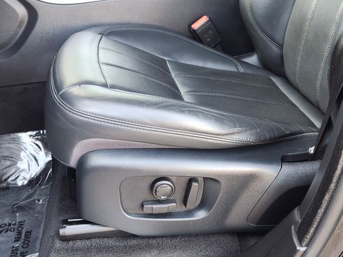 Used 2018 Land Rover Range Rover Sport Supercharged image 24