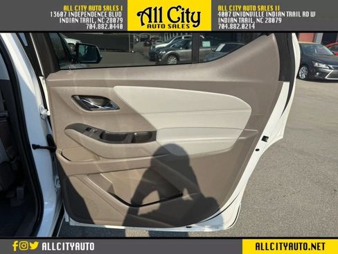 Used 2018 Chevrolet Traverse Premier AWD/4WD image 18