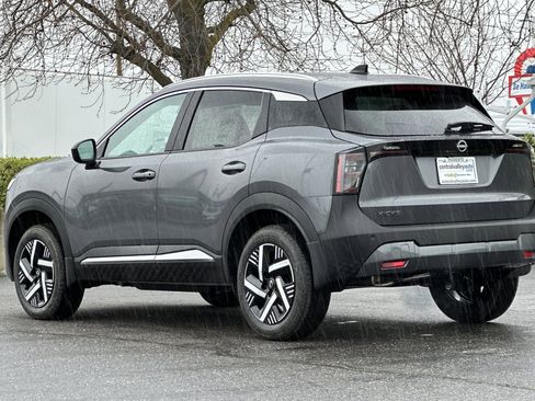 New 2026 Nissan Kicks SV image 6