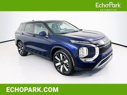 Used 2025 Mitsubishi Outlander SE