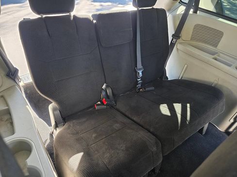 Used 2011 Dodge Grand Caravan Express w/ PWR Window Group image 14