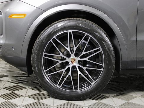 New 2026 Porsche Cayenne image 41