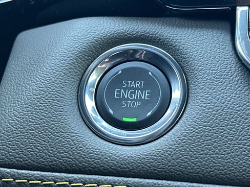New 2026 Chevrolet Colorado ZR2 w/ Midnight Edition AWD/4WD image 24