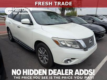 Used 2016 Nissan Pathfinder SV