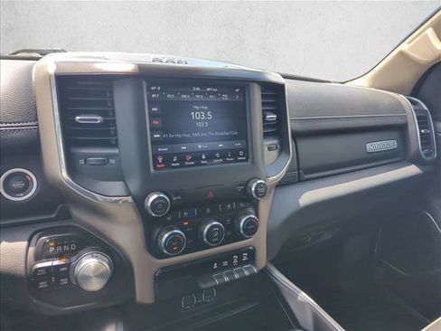 Used 2021 RAM 1500 Laramie AWD/4WD image 10