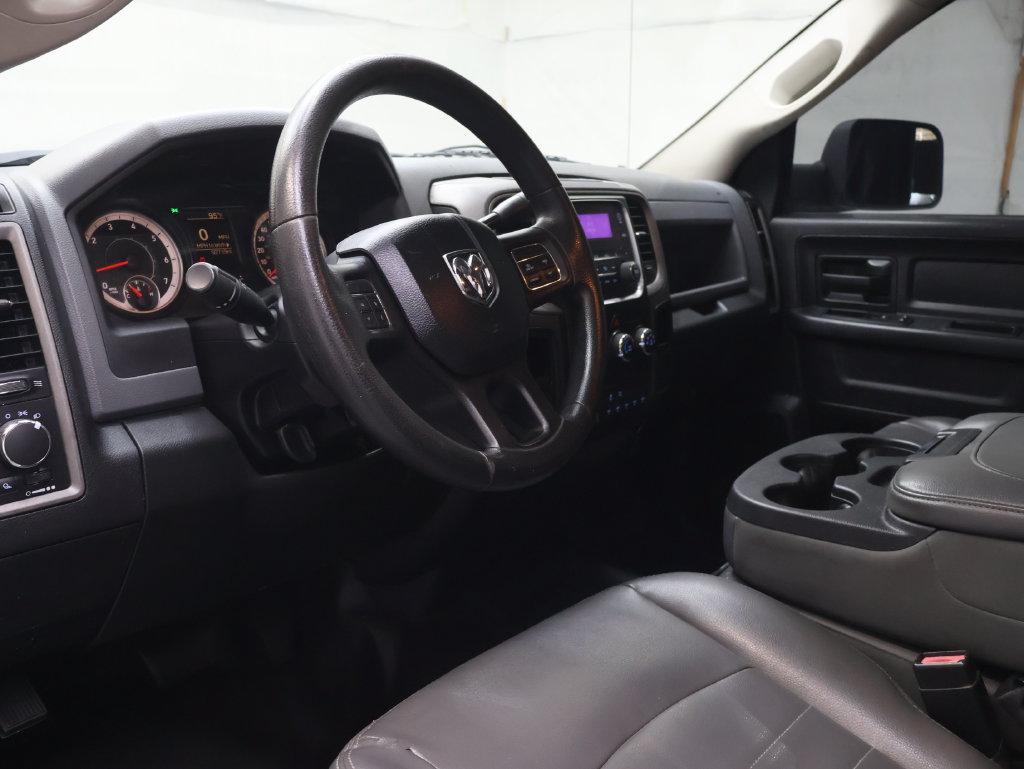 Used 2016 RAM 2500 Tradesman RWD image 17
