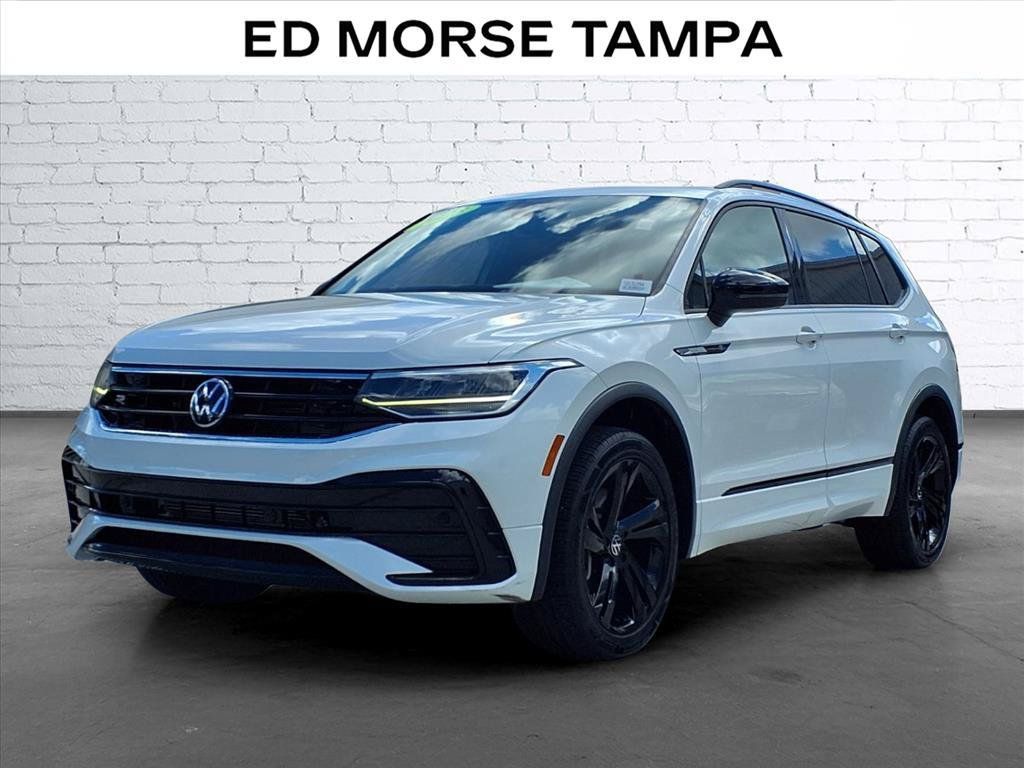Used 2023 Volkswagen Tiguan SE R-Line FWD image 1