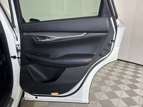 Used 2024 INFINITI QX50 Luxe image 25