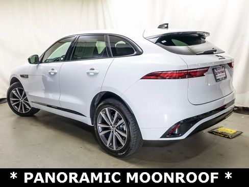 Used 2025 Jaguar F-PACE R-Dynamic S image 5