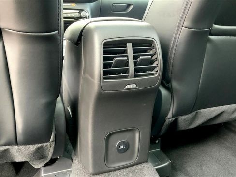 Used 2024 Ford Escape ST-Line Select w/ Tech Pack #2 image 35