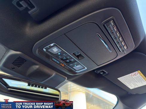 Used 2024 Ford F350 Platinum w/ Tremor Off-Road Package image 41