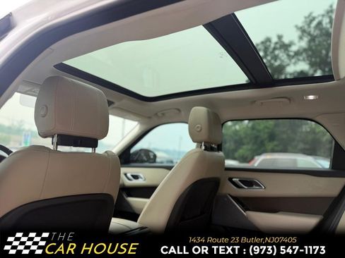 Used 2018 Land Rover Range Rover Velar S AWD/4WD image 18