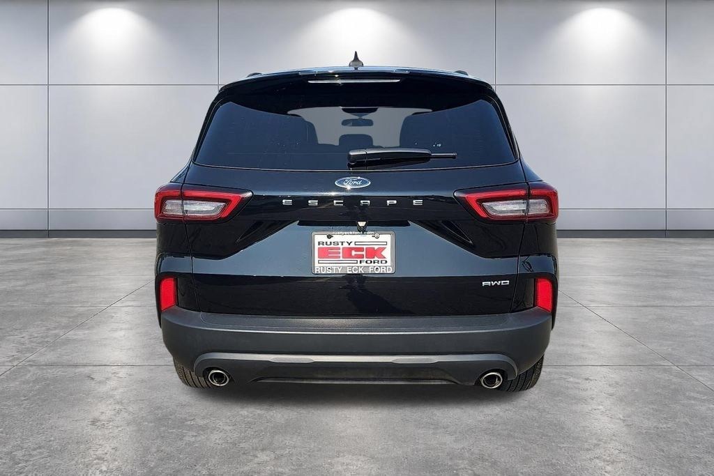 Used 2026 Ford Escape ST-Line AWD/4WD image 6