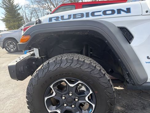 Certified 2023 Jeep Wrangler Unlimited Rubicon 4xe w/ Steel Bumper Group image 36