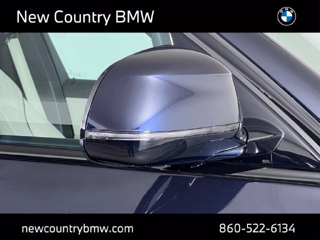 Used 2025 BMW X5 xDrive40i w/ M Sport Package AWD/4WD image 18